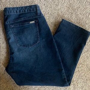 Jennifer Lopez size 14 Capri dark wash